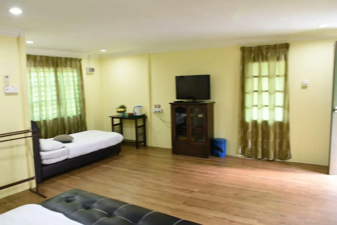 Pak Andak Kampung Stay Balik Pulau 0*,  Malezja